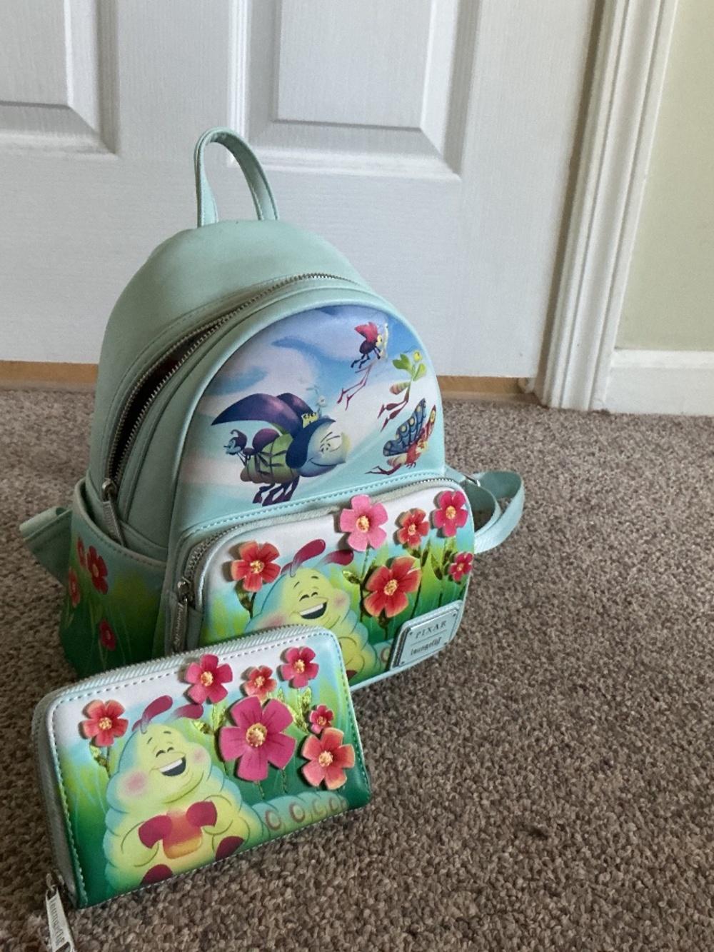 Pixar it’s a bugs life backpack and wallet set